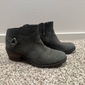 Teva Women's Dark Gray Ankle Booties